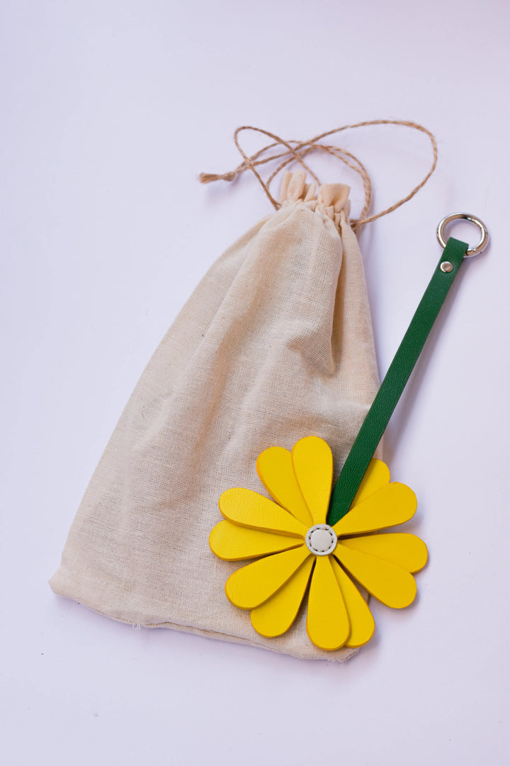 Daisy Bag Charm - ARASH LEATHER