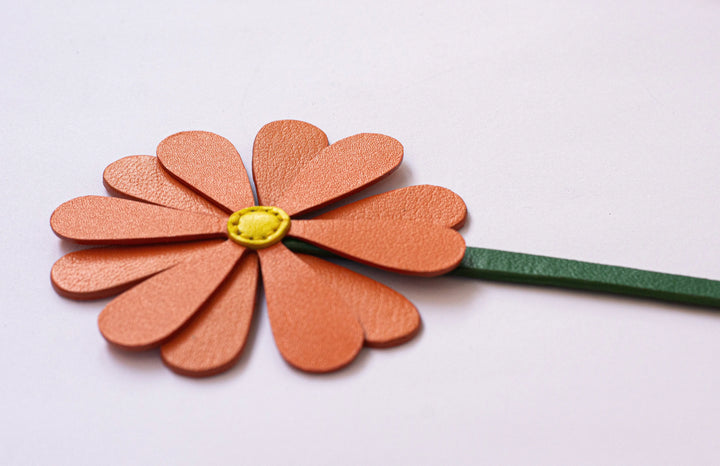 Daisy Bag Charm - ARASH LEATHER